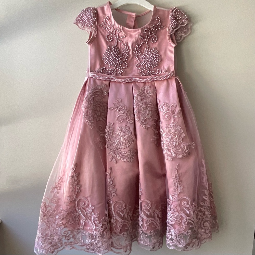 Avadress Pink Handmade Lace Beaded Dress